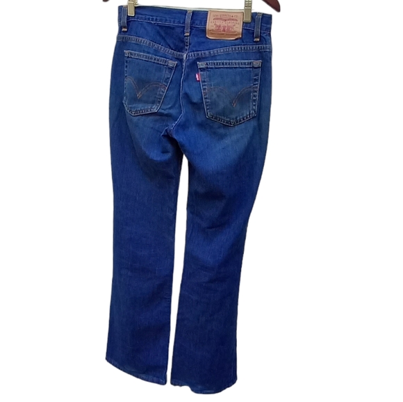 Levi's Jeans - Picture 3 of 3